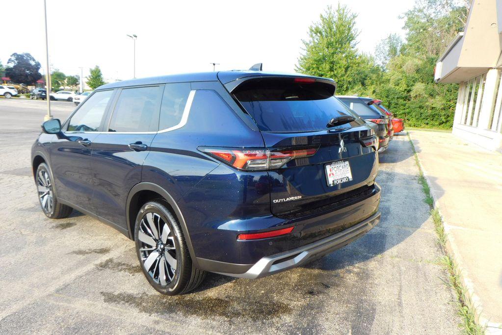 new 2025 Mitsubishi Outlander car, priced at $37,000