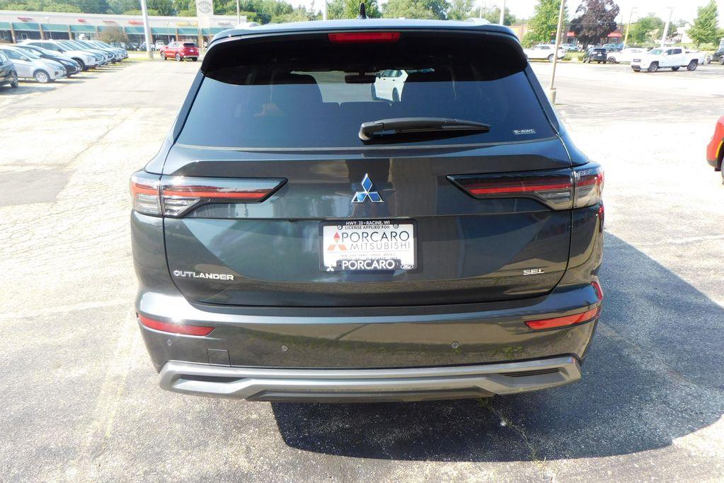 new 2025 Mitsubishi Outlander car, priced at $45,230