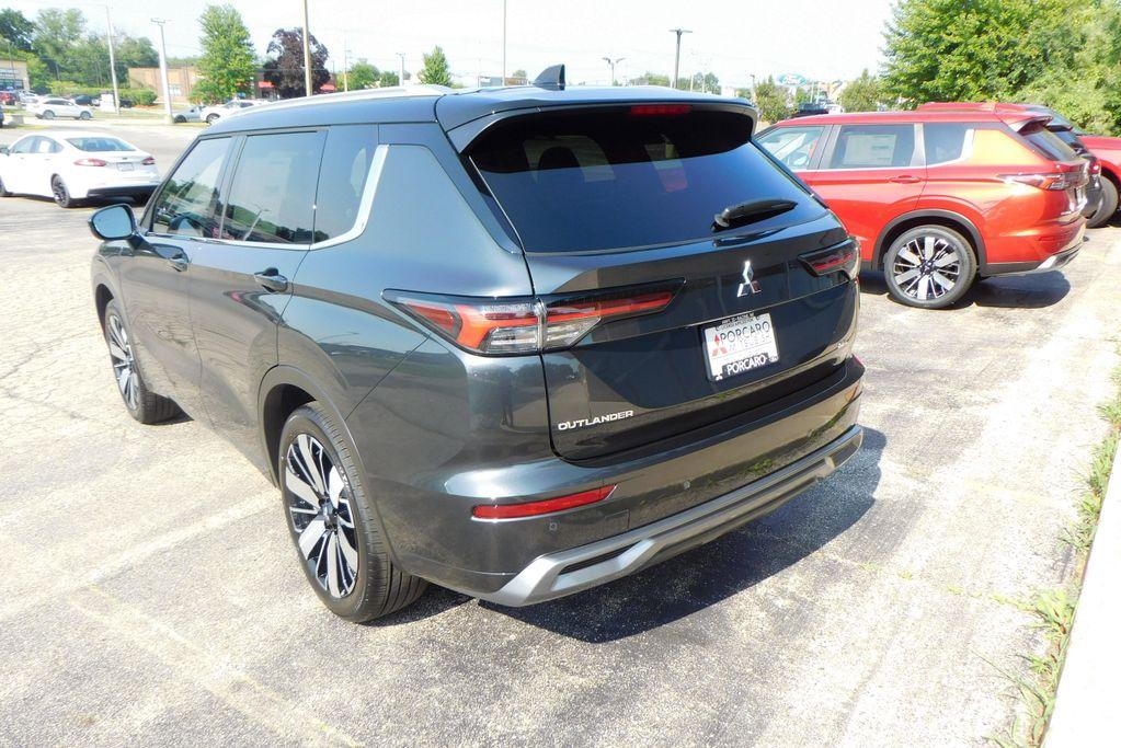 new 2025 Mitsubishi Outlander car, priced at $45,230