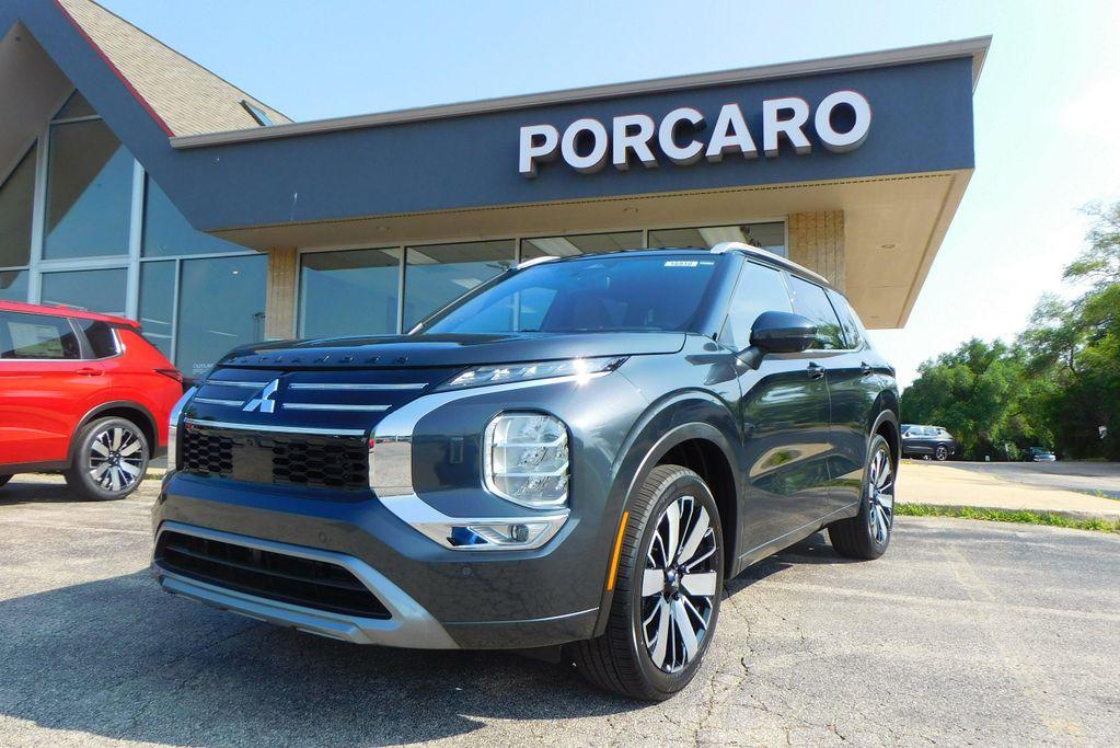 new 2025 Mitsubishi Outlander car, priced at $45,230