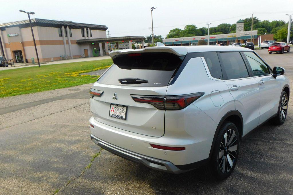 new 2025 Mitsubishi Outlander car, priced at $40,785