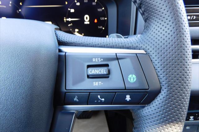 new 2025 Mitsubishi Outlander car, priced at $38,285
