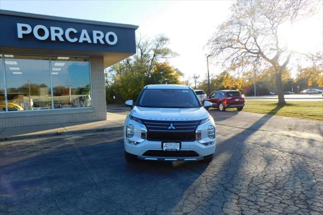 new 2024 Mitsubishi Outlander car, priced at $35,245