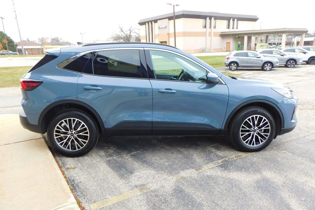 used 2024 Ford Escape PHEV car, priced at $26,500