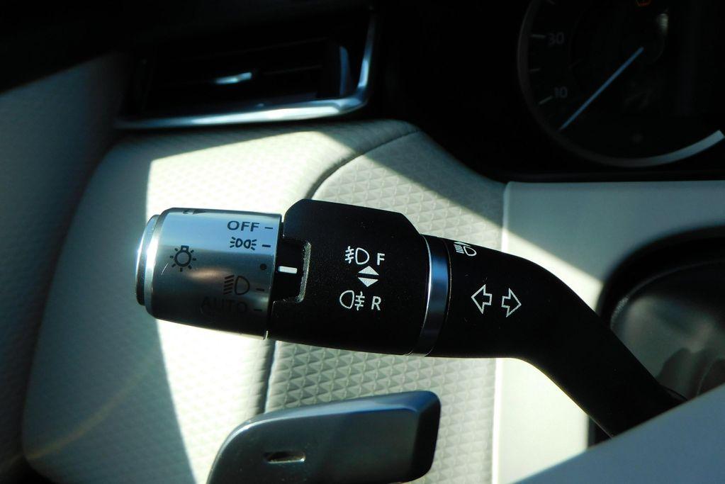used 2023 Land Rover Range Rover Velar car, priced at $40,950