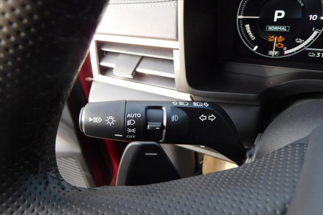 new 2025 Mitsubishi Outlander PHEV car, priced at $45,605