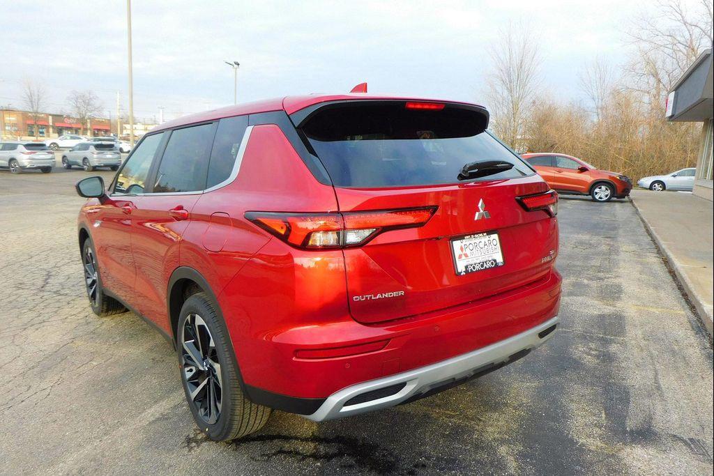new 2025 Mitsubishi Outlander PHEV car, priced at $45,605