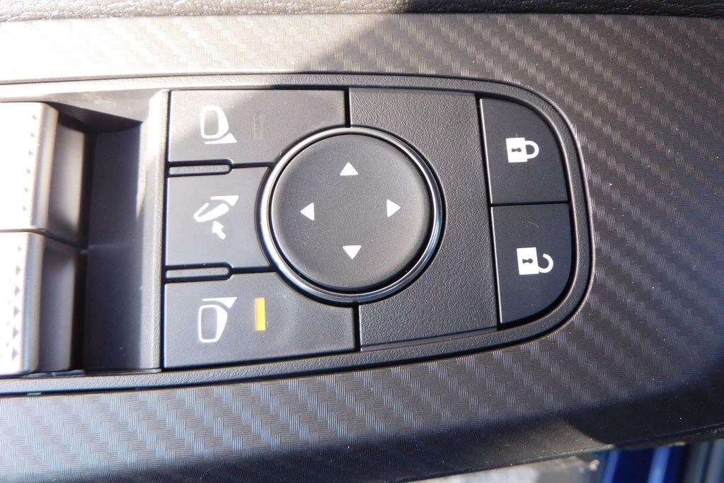 new 2025 Mitsubishi Outlander car, priced at $36,955