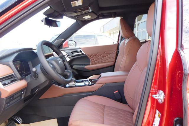 new 2025 Mitsubishi Outlander car, priced at $43,730