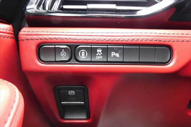 used 2023 Acura MDX car, priced at $47,995