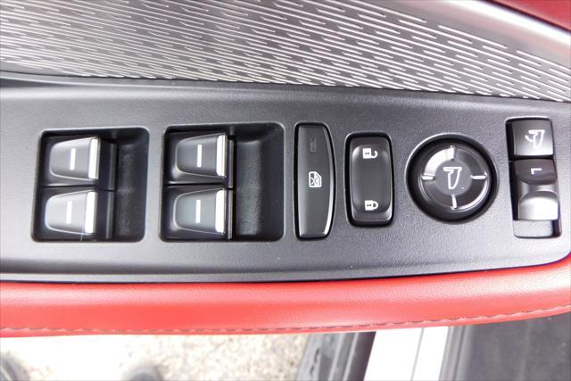 used 2023 Acura MDX car, priced at $47,995