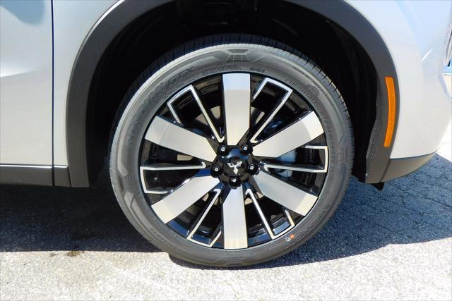 new 2025 Mitsubishi Outlander car, priced at $38,405