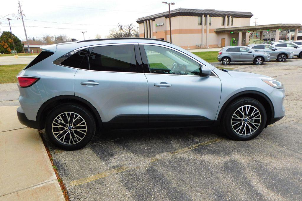 used 2022 Ford Escape car, priced at $24,990