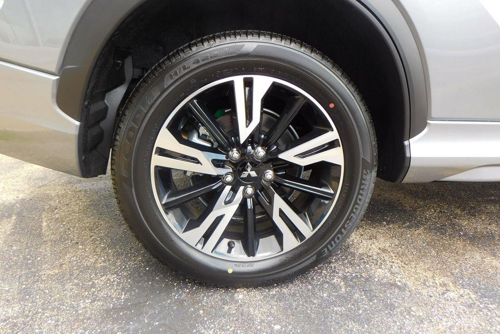 new 2025 Mitsubishi Eclipse Cross car, priced at $34,420