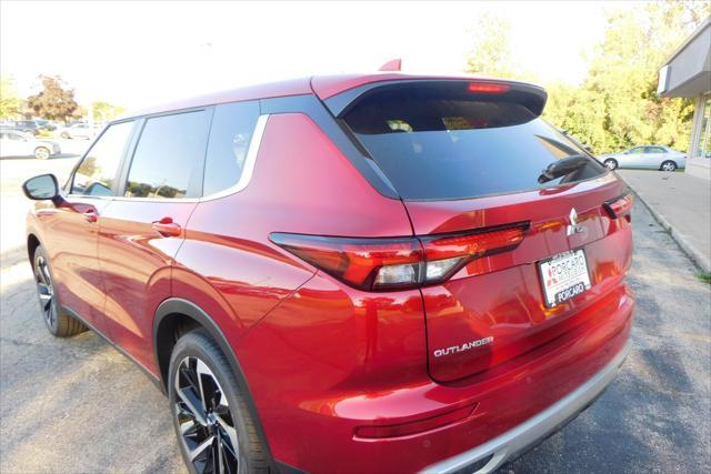 new 2024 Mitsubishi Outlander car, priced at $35,310