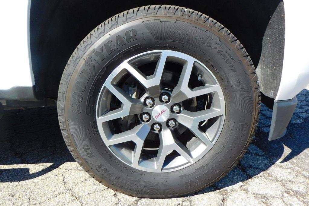 used 2020 GMC Canyon car, priced at $28,900