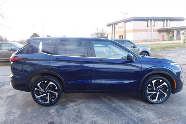 used 2023 Mitsubishi Outlander car