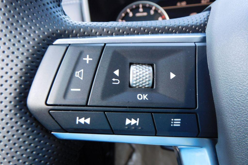 new 2025 Mitsubishi Outlander car, priced at $37,565
