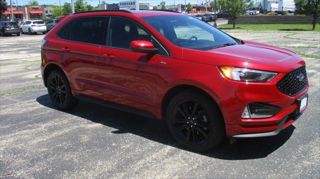 used 2022 Ford Edge car