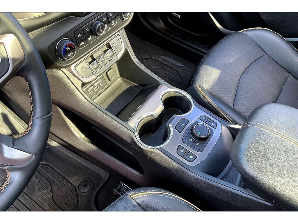 used 2024 GMC Terrain car, priced at $31,998