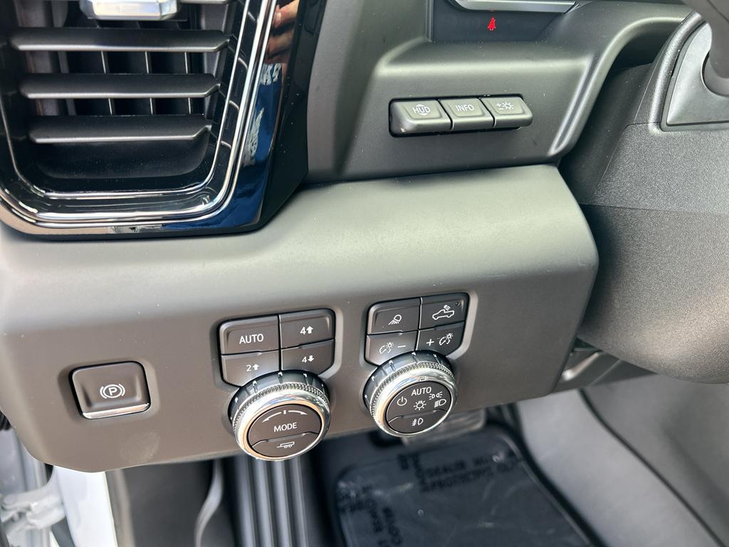 new 2025 GMC Sierra 3500 car, priced at $89,760