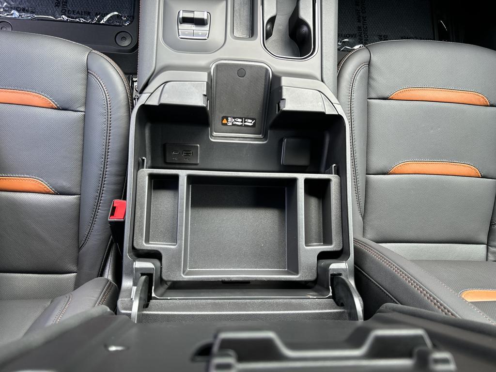 new 2025 GMC Sierra 3500 car, priced at $89,760