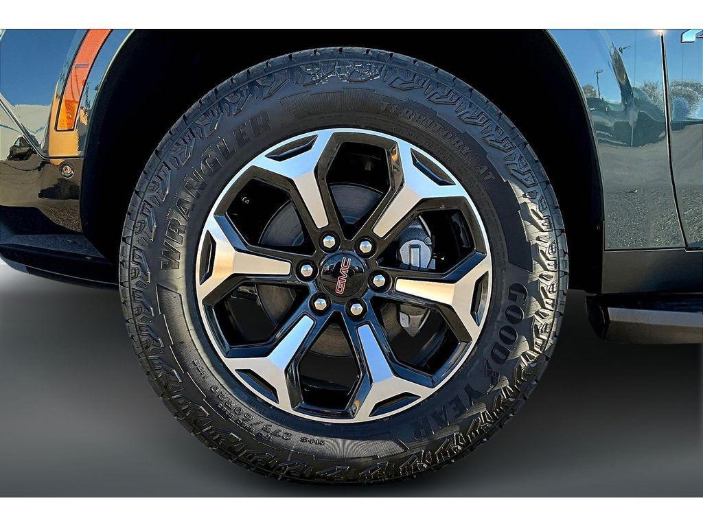 new 2026 GMC Yukon XL car, priced at $82,090