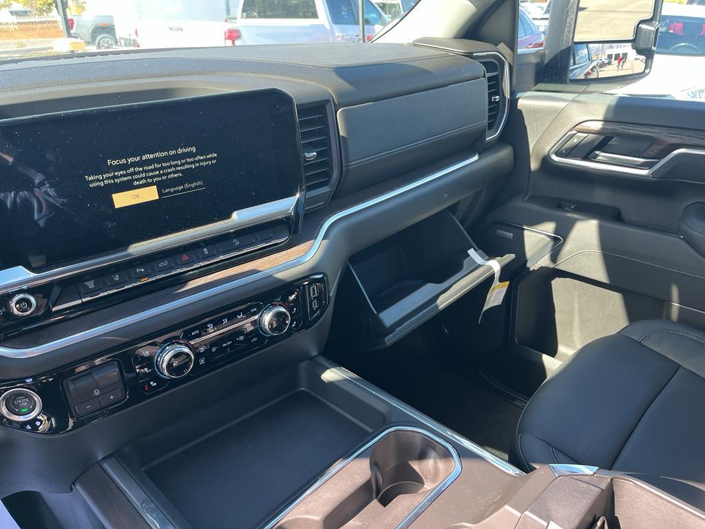 new 2025 GMC Sierra 2500 car, priced at $83,999