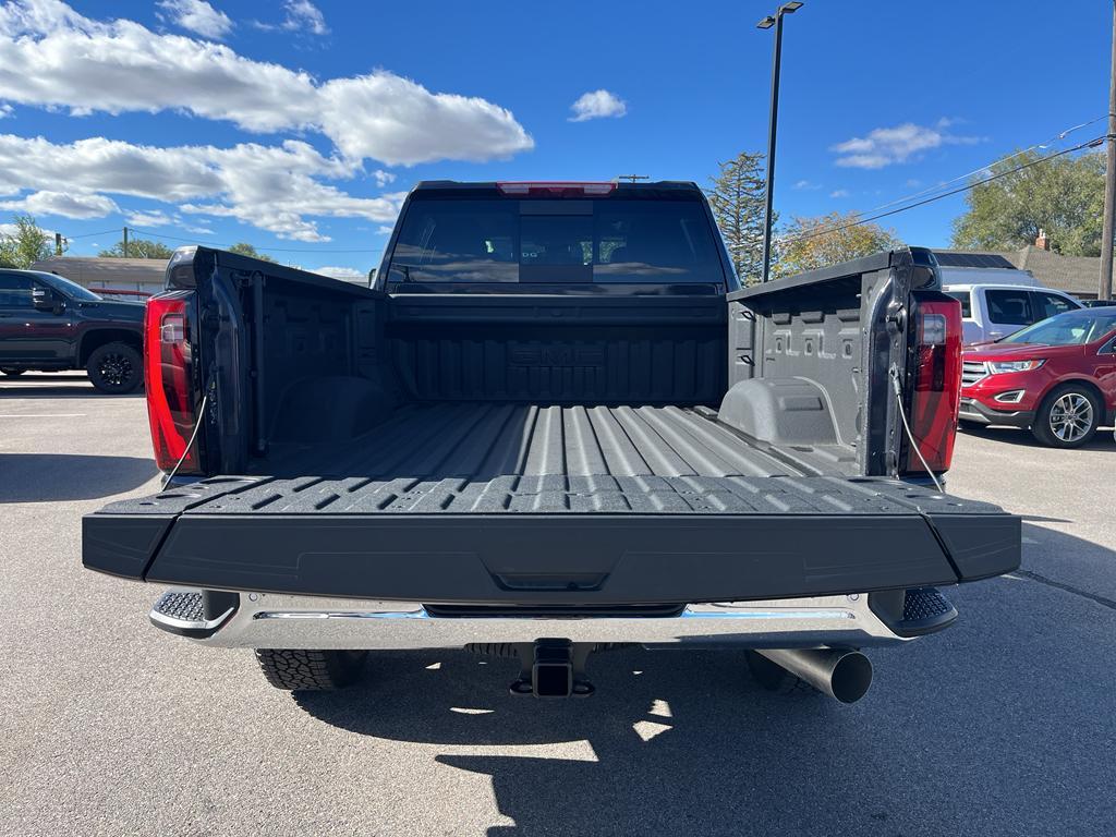 new 2025 GMC Sierra 2500 car, priced at $83,999
