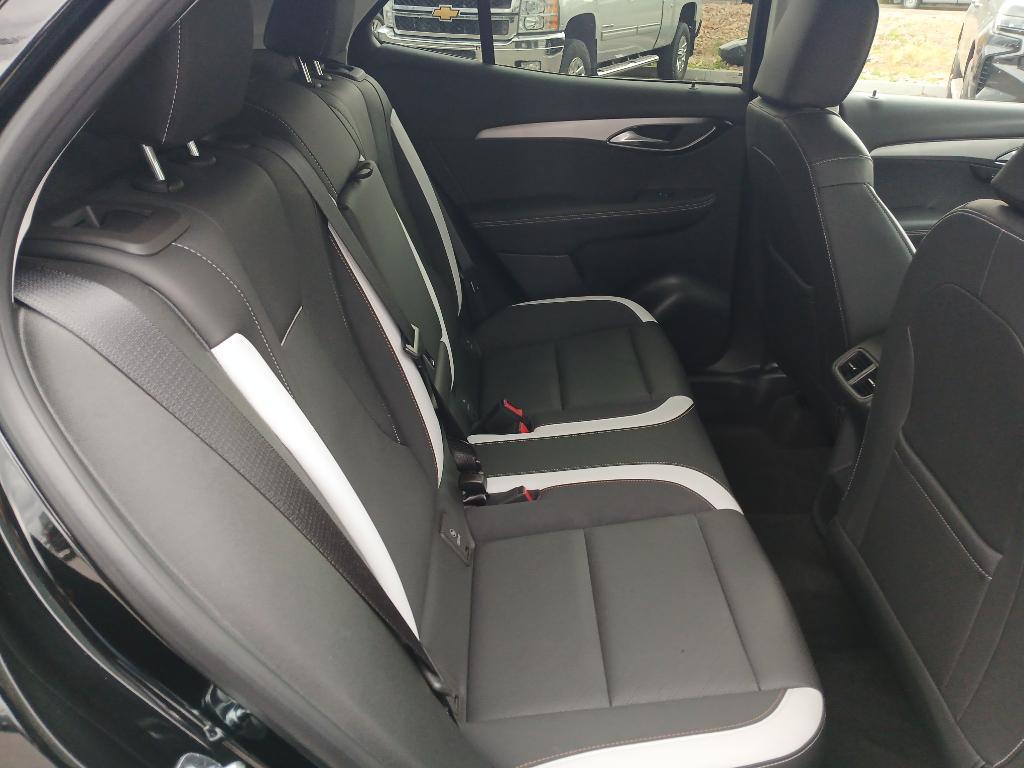 used 2025 Buick Envision car, priced at $33,999