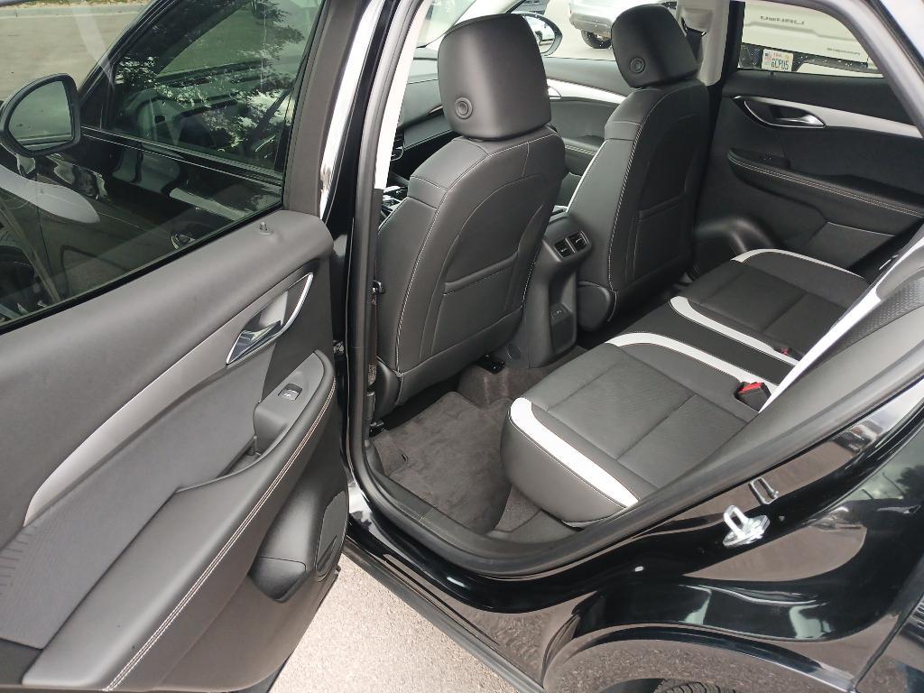 used 2025 Buick Envision car, priced at $33,999