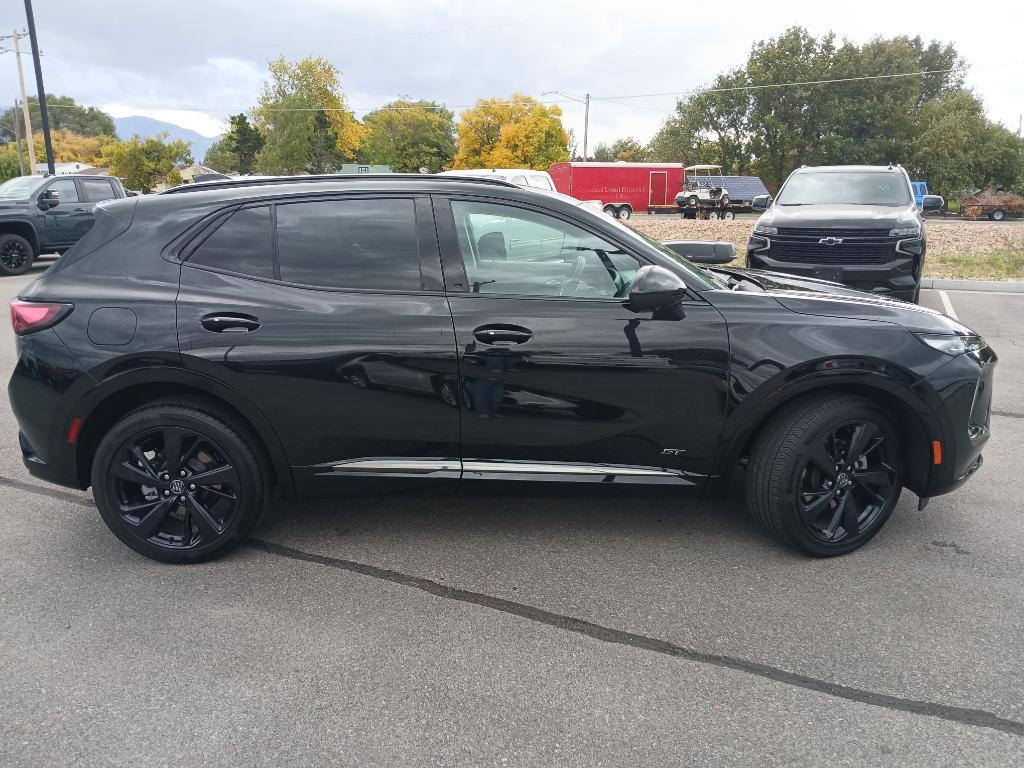 used 2025 Buick Envision car, priced at $33,999