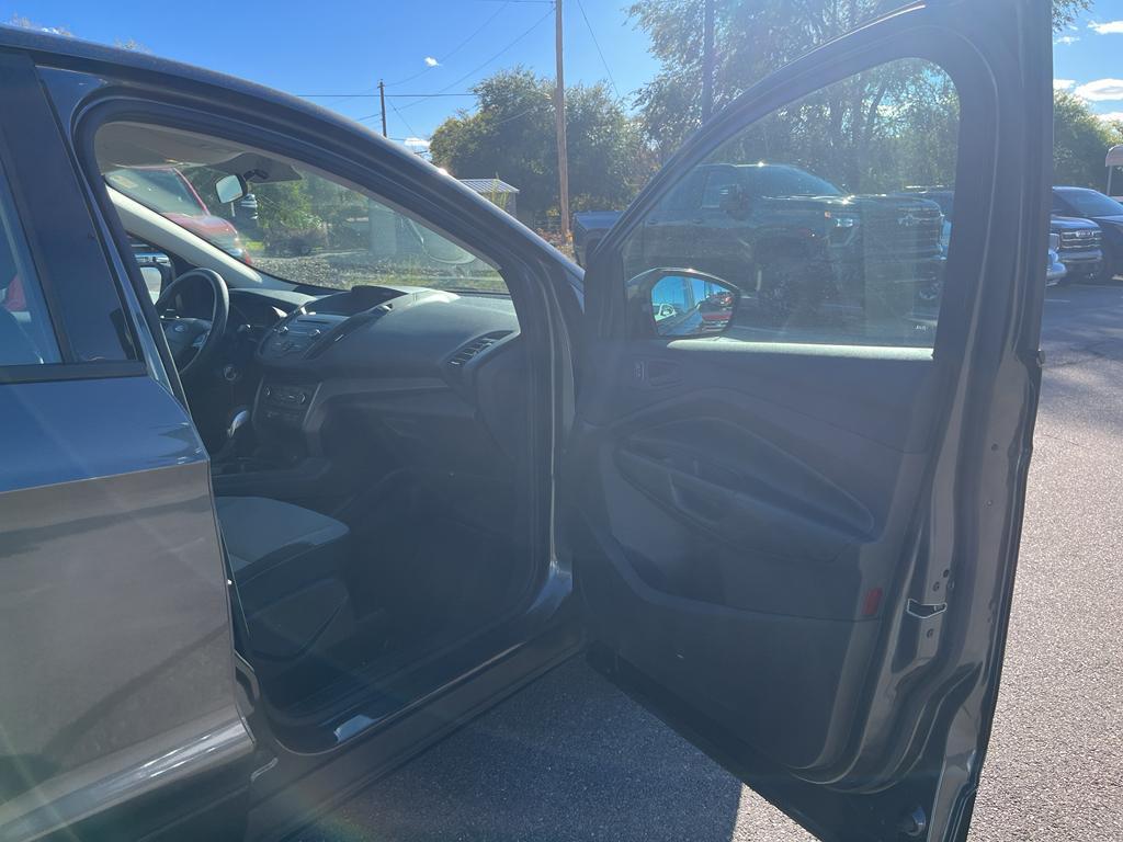 used 2018 Ford Escape car, priced at $12,494