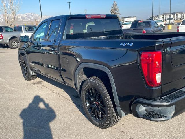 used 2022 GMC Sierra 1500 car, priced at $29,997