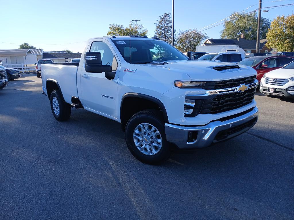 new 2026 Chevrolet Silverado 3500 car, priced at $70,645
