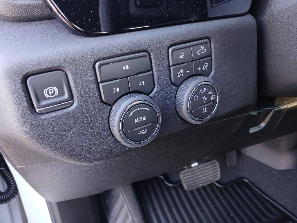 new 2026 Chevrolet Silverado 3500 car, priced at $70,645