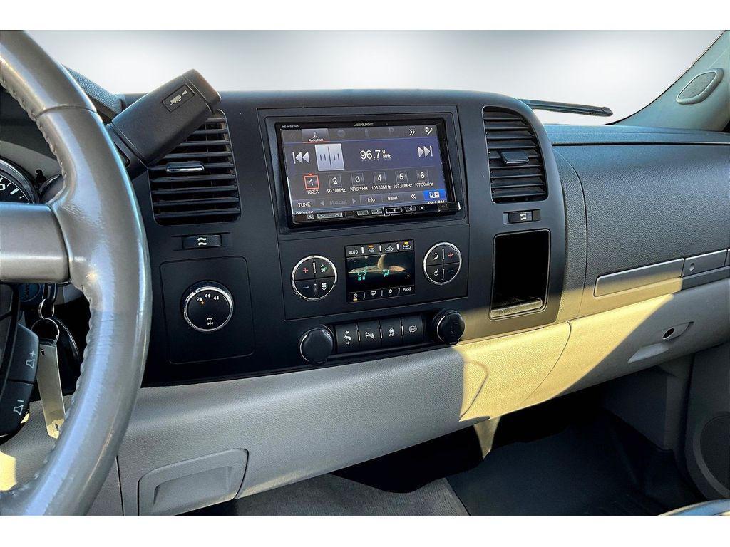 used 2011 GMC Sierra 2500 car, priced at $18,815