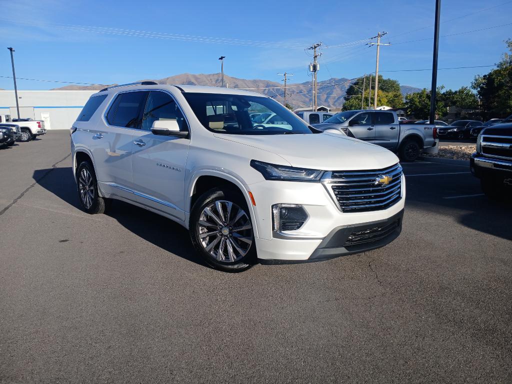 used 2023 Chevrolet Traverse car, priced at $37,394