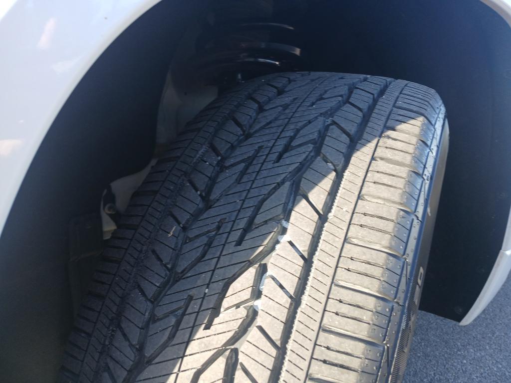 used 2023 Chevrolet Traverse car, priced at $37,394