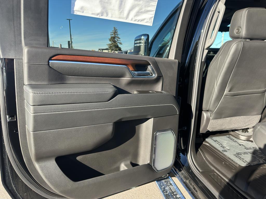 new 2025 GMC Sierra 2500 car, priced at $89,140