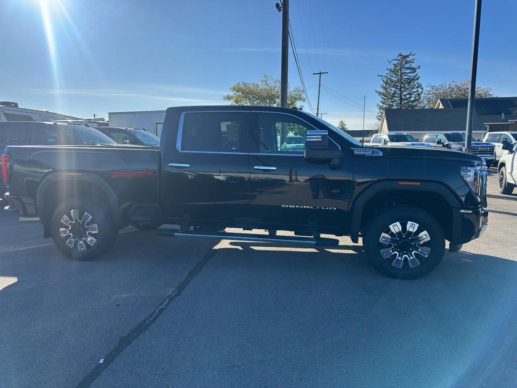 new 2025 GMC Sierra 2500 car, priced at $89,140