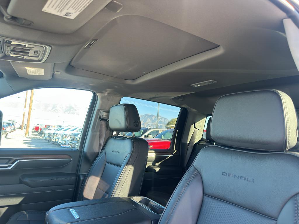 new 2025 GMC Sierra 2500 car, priced at $89,140