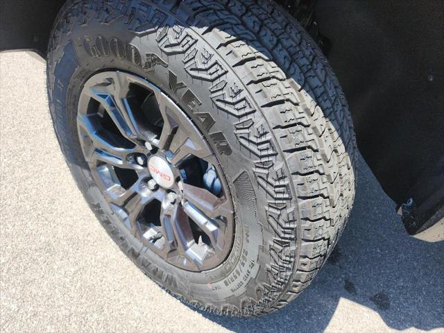 new 2024 GMC Canyon car, priced at $35,724