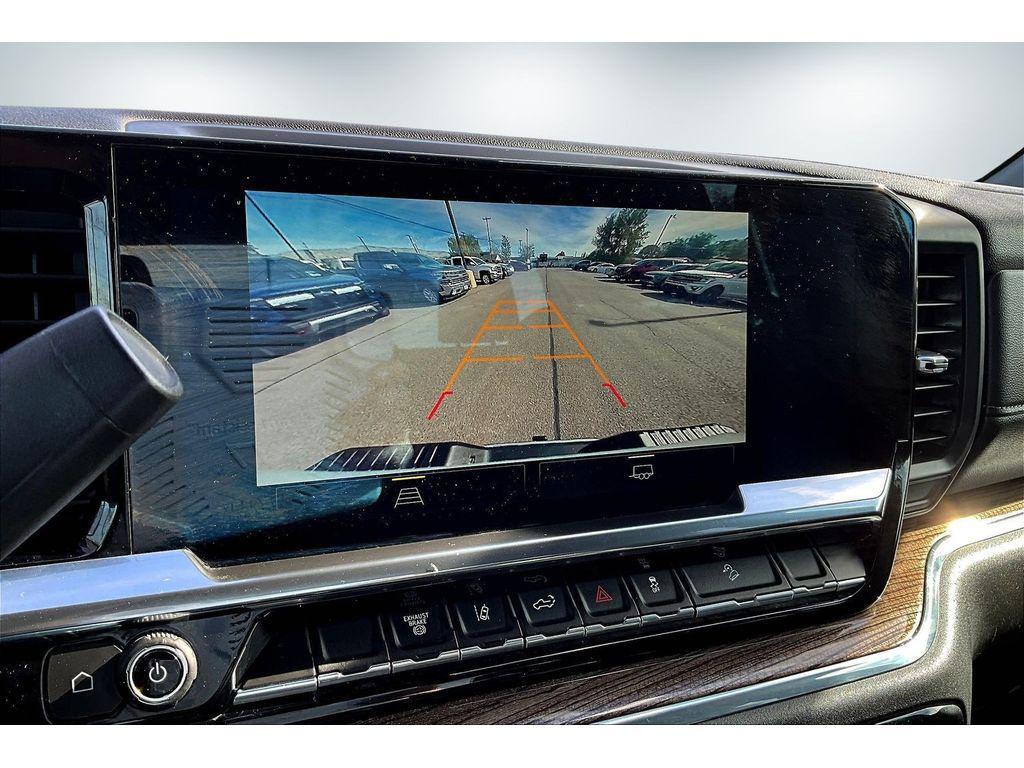 used 2024 Chevrolet Silverado 2500 car, priced at $47,925