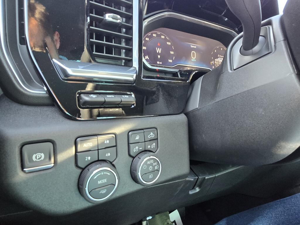 new 2025 Chevrolet Silverado 3500 car, priced at $88,210