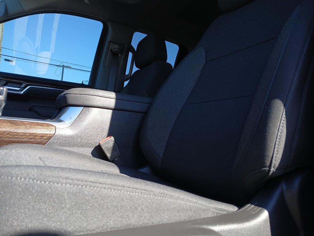 new 2025 GMC Sierra 1500 car, priced at $63,919