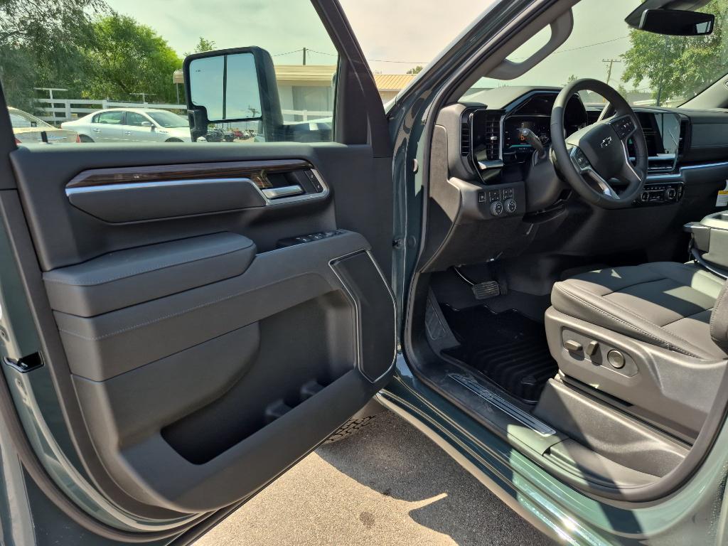 new 2026 Chevrolet Silverado 3500 car, priced at $79,265