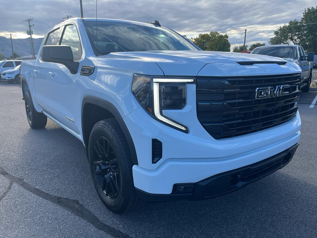 new 2026 GMC Sierra 1500 car, priced at $64,055