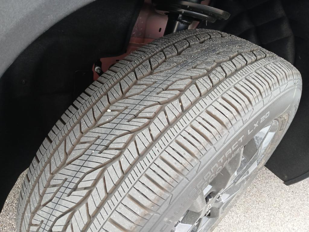 new 2026 Chevrolet Traverse car, priced at $50,500