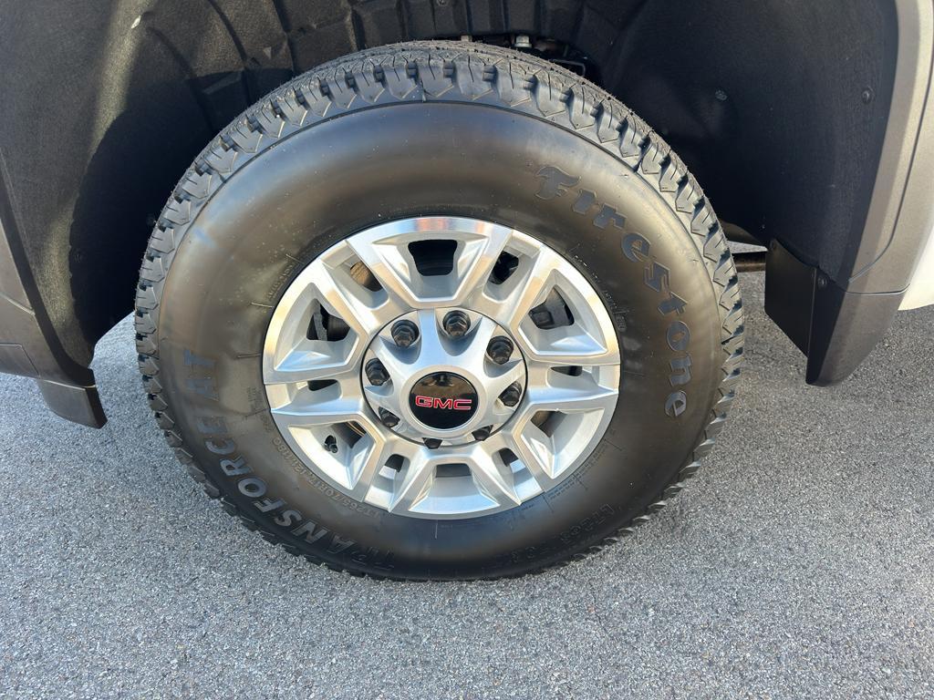 new 2025 GMC Sierra 2500 car, priced at $53,590